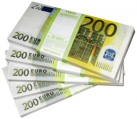  Пачка Денег 200 евро 