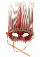Карнавальная маска с мишурой
